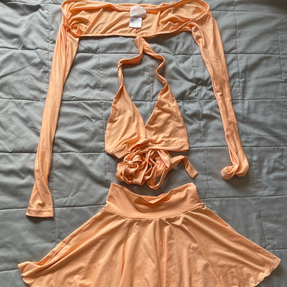 Two piece skirt set